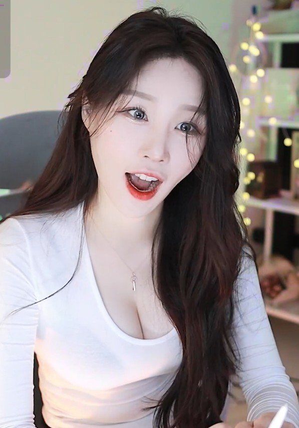 4afe180dbab41d48f2a5a44862ffaf8c_1742318648_3805.jpg